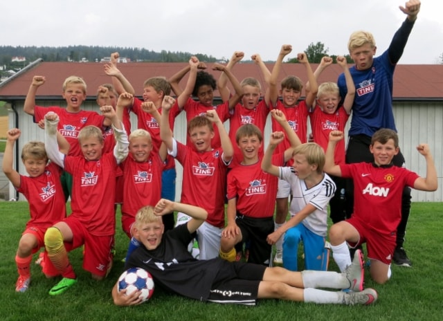 TINE Fotballskole 2016